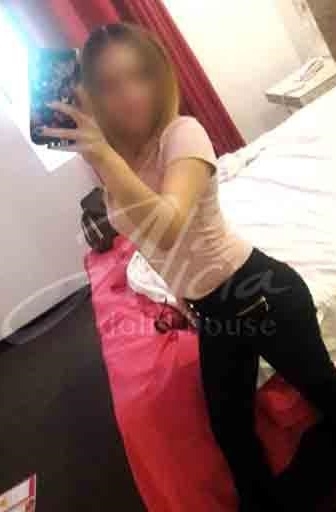 Lena-escort-en-Monterrey-1